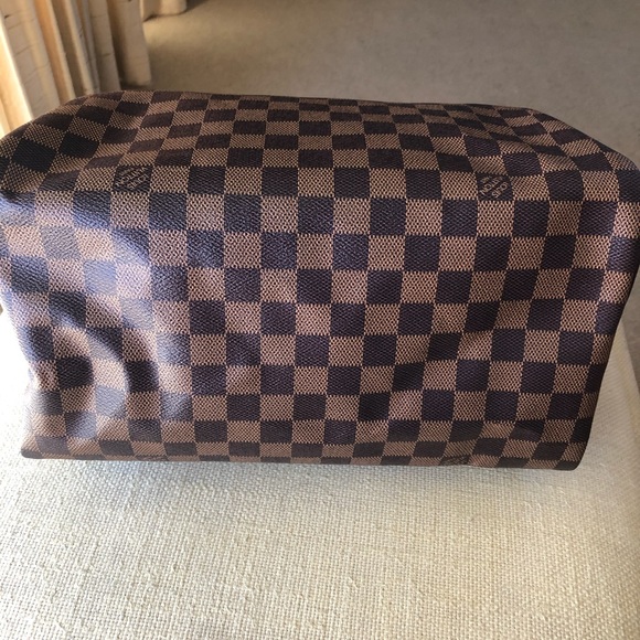 Authentic LV Speedy Damier Bandouliere 30 - Picture 14 of 16
